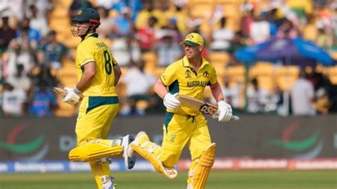 Warner and Marsh hit centuries to help give Australia 62-run win over Pakistan at Cricket World Cup